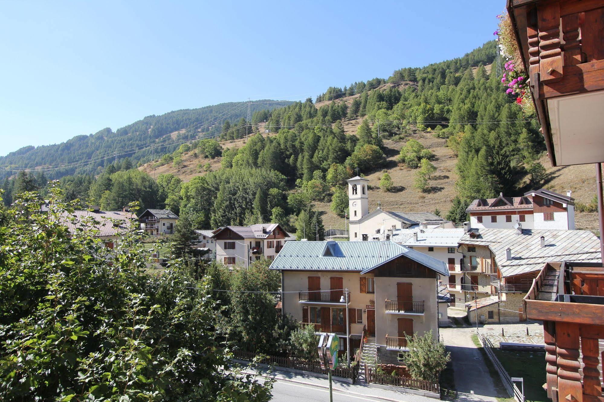 Residence Albergian Pragelato Luaran gambar